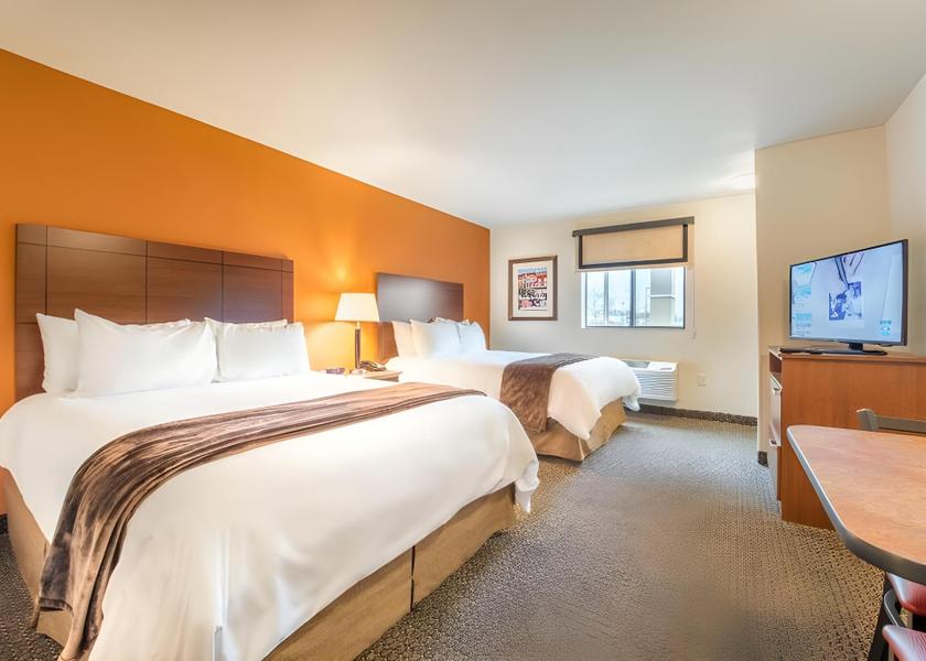 South Dakota Sioux Falls 1 Queen Roll-in Shower