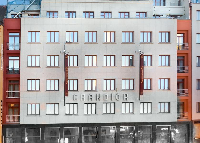 Prague (region) Prague Facade