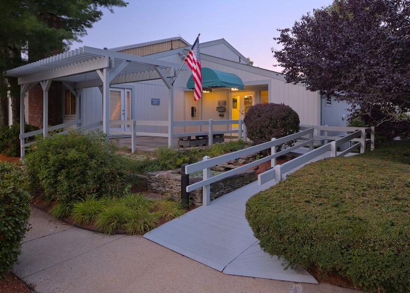 Massachusetts Mashpee Exterior Detail