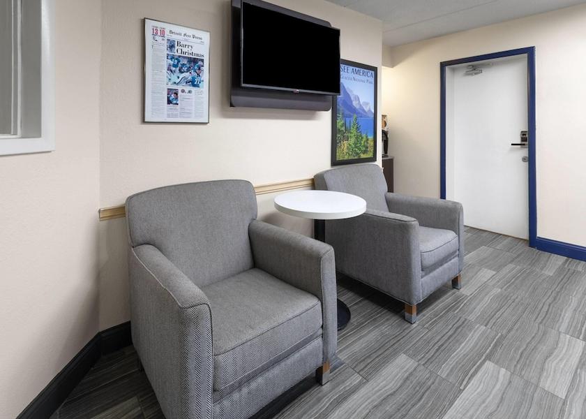 Michigan Madison Heights Lobby