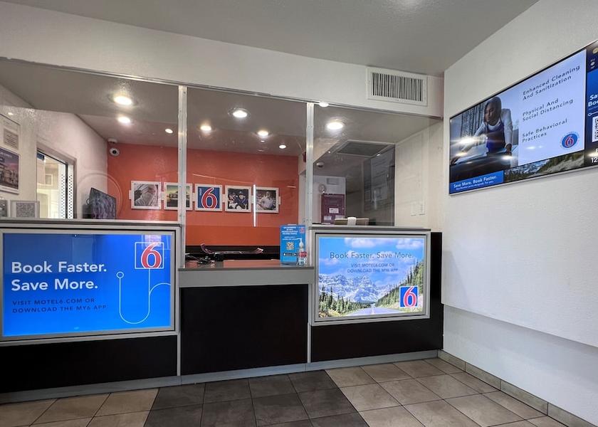California Bakersfield Reception
