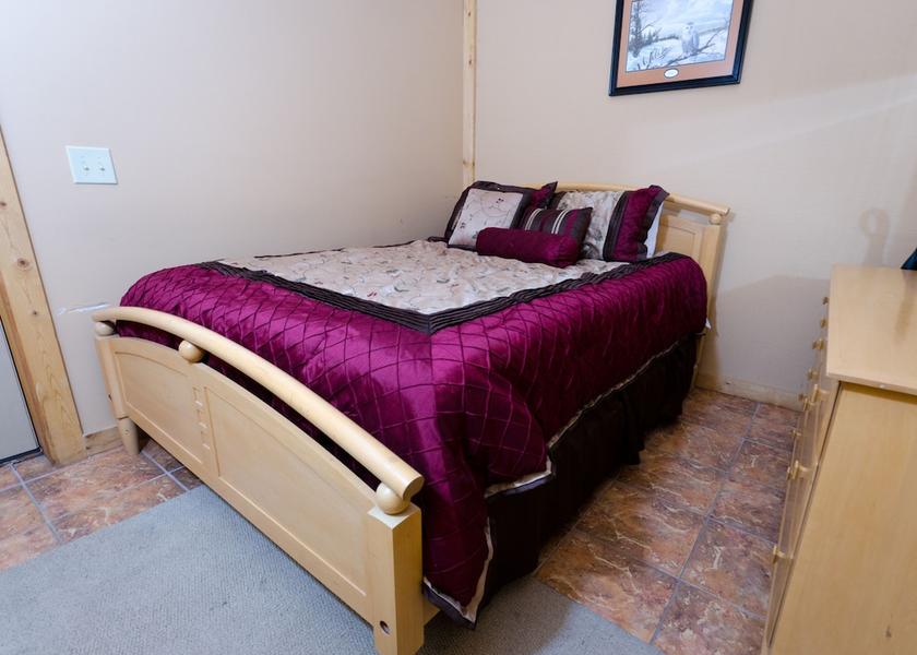 West Virginia Snowshoe Room