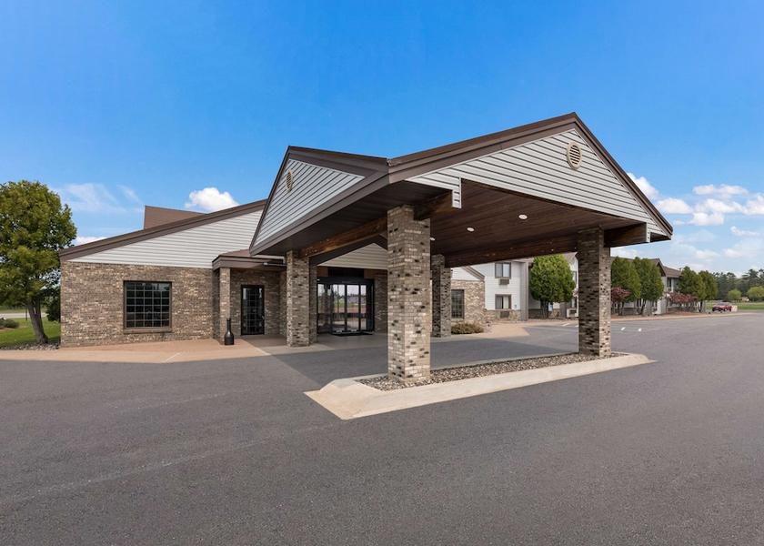 Wisconsin Eagle River Exterior Detail