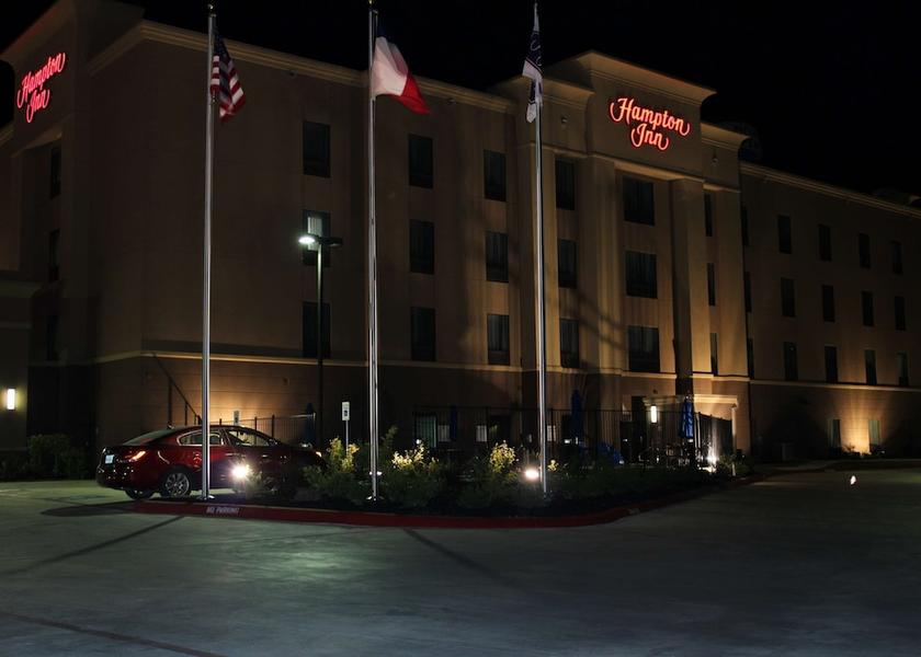 Texas Cotulla Exterior Detail