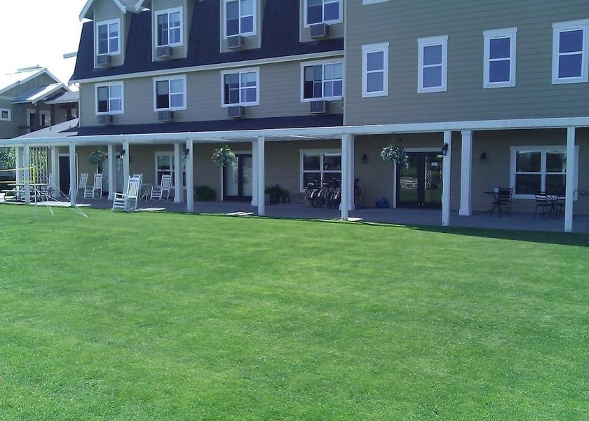 Washington Lynden Exterior Detail