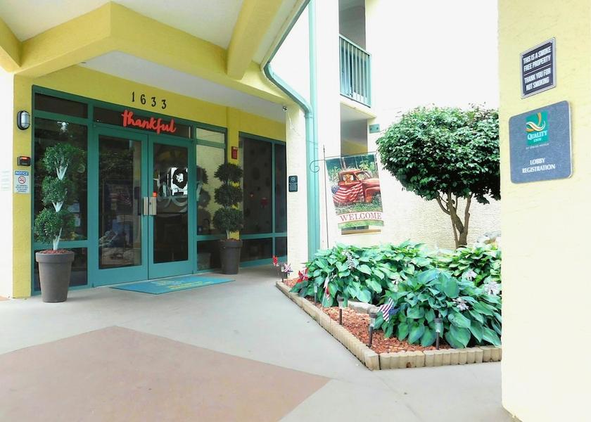 North Carolina Jonesville Entrance