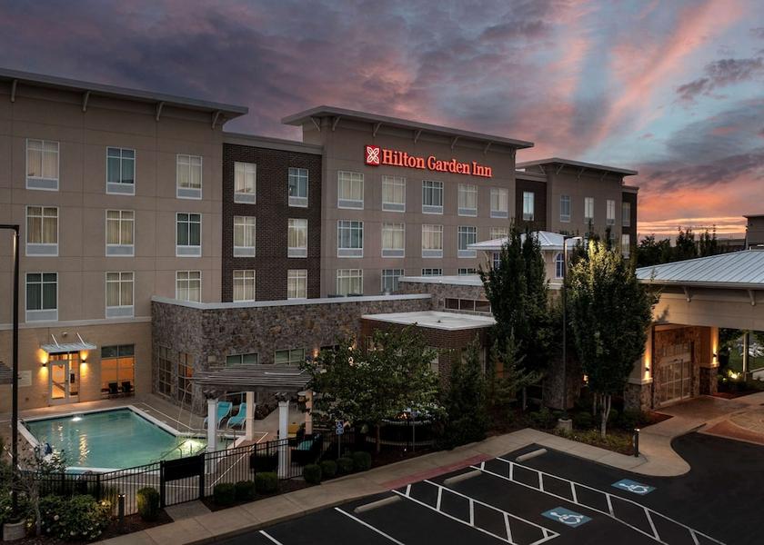 Tennessee Murfreesboro Exterior Detail