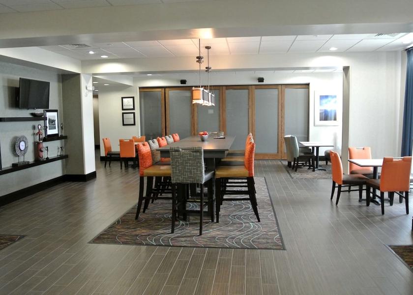Texas Carrizo Springs Lobby