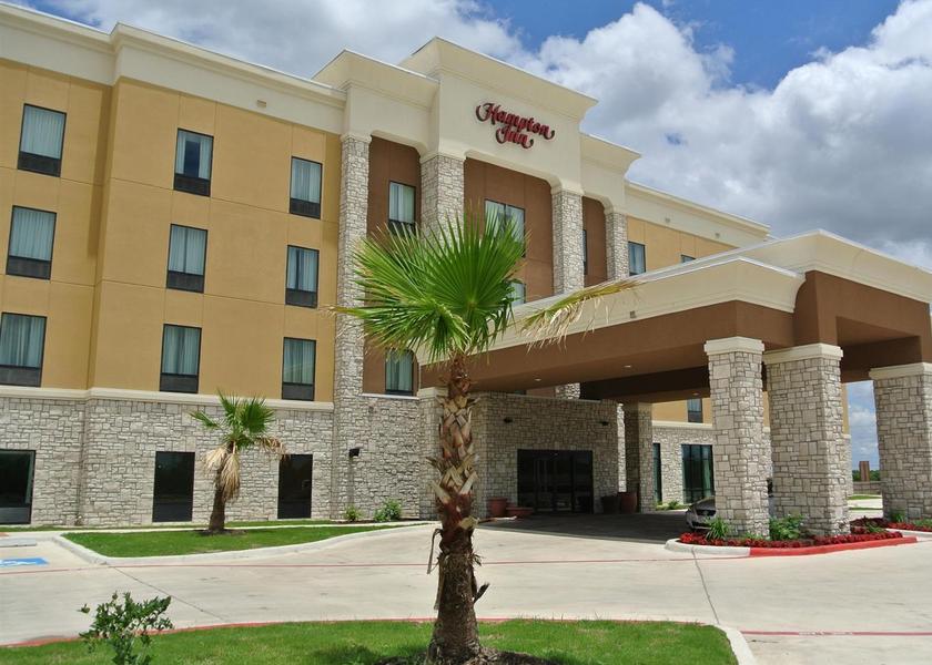 Texas Carrizo Springs Hotel Exterior