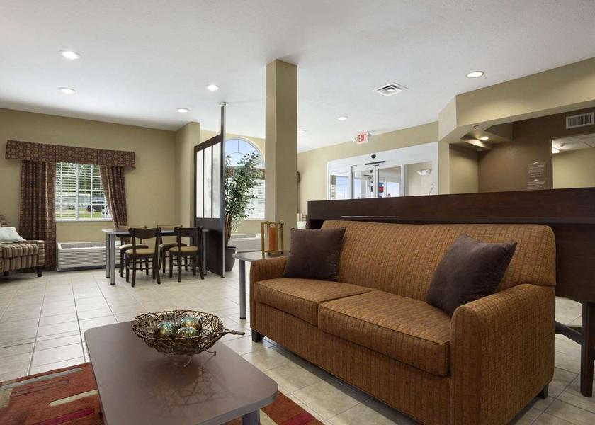 Ohio Carrollton Lobby