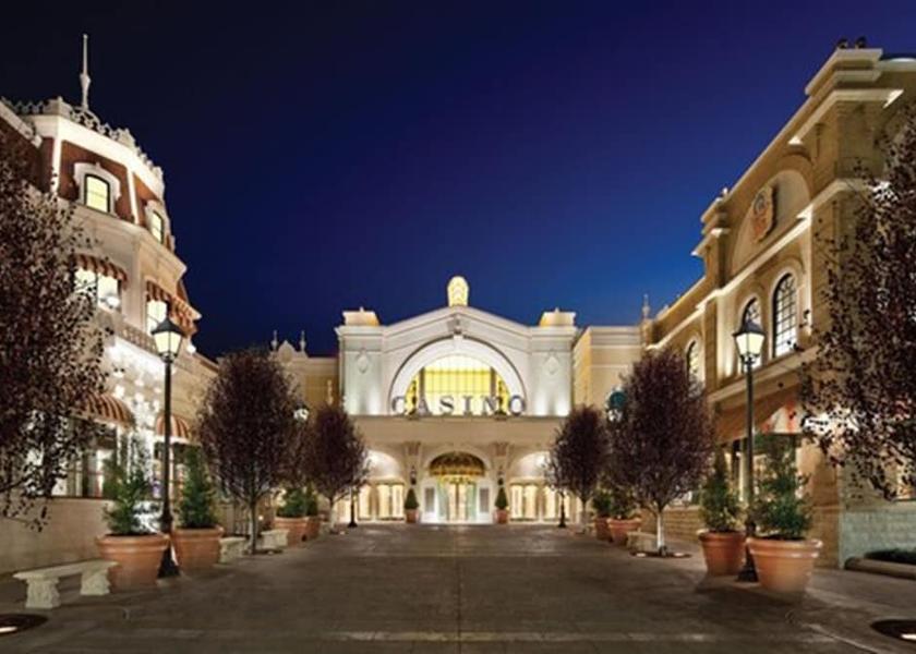 Missouri St. Louis Facade