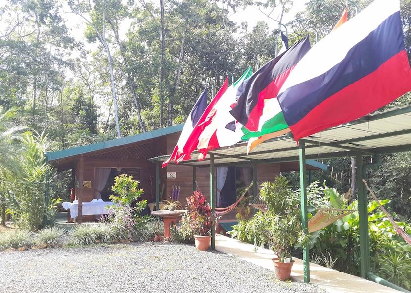 Alajuela La Tigra Exterior Detail