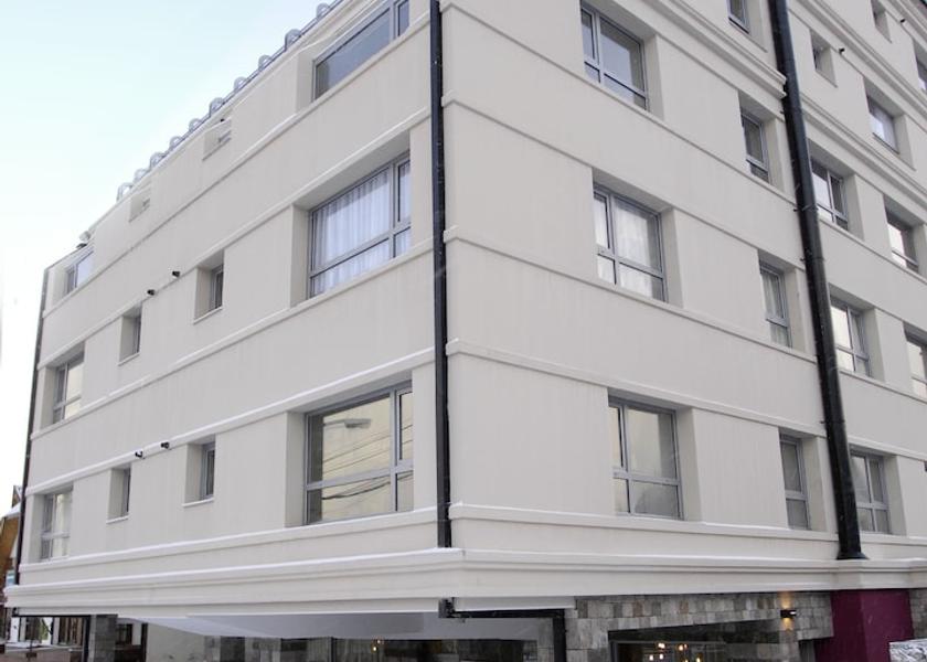 Magallanes Ushuaia Facade