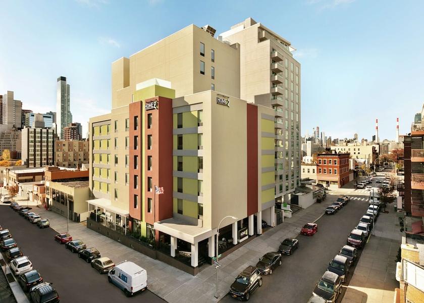 New York Long Island City Exterior Detail