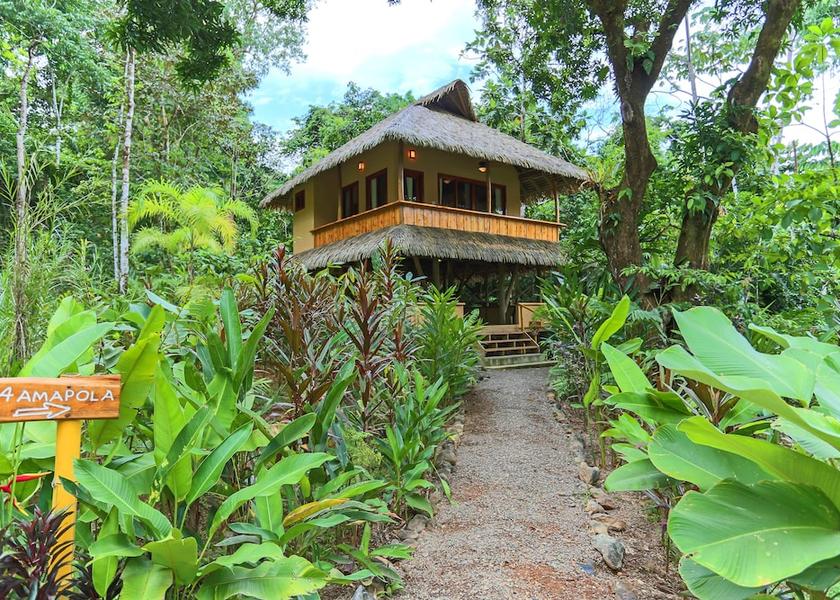 Puntarenas Drake Bay Exterior Detail