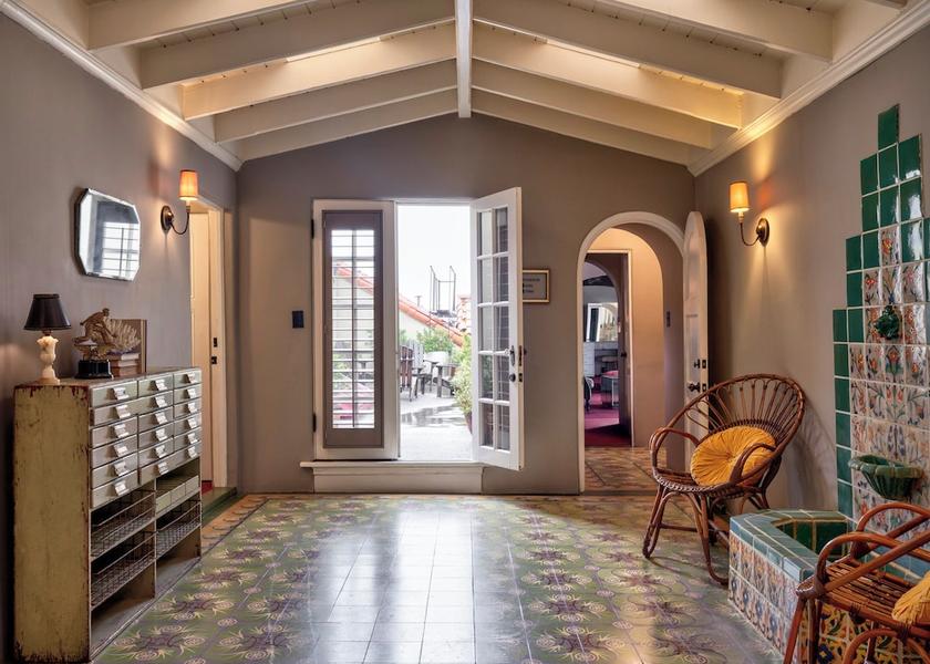 California Santa Monica Room