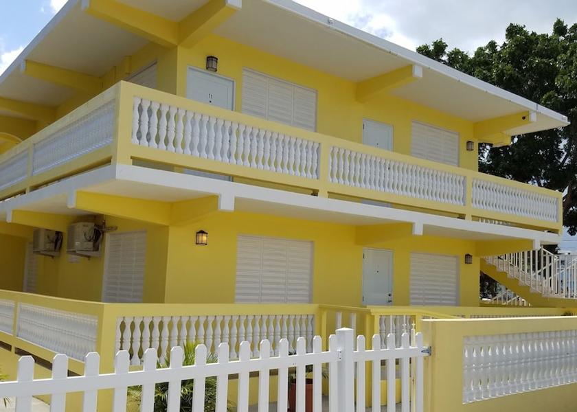 Cabo Rojo Exterior Detail
