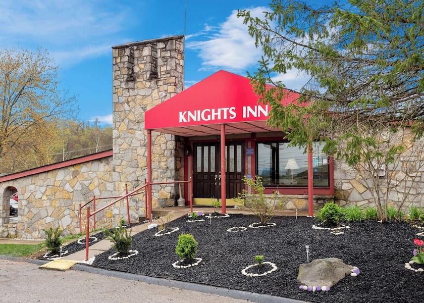 Kentucky Ashland Exterior Detail