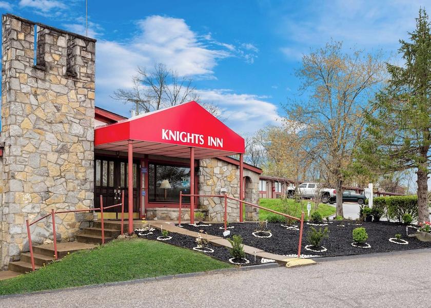 Kentucky Ashland Exterior Detail