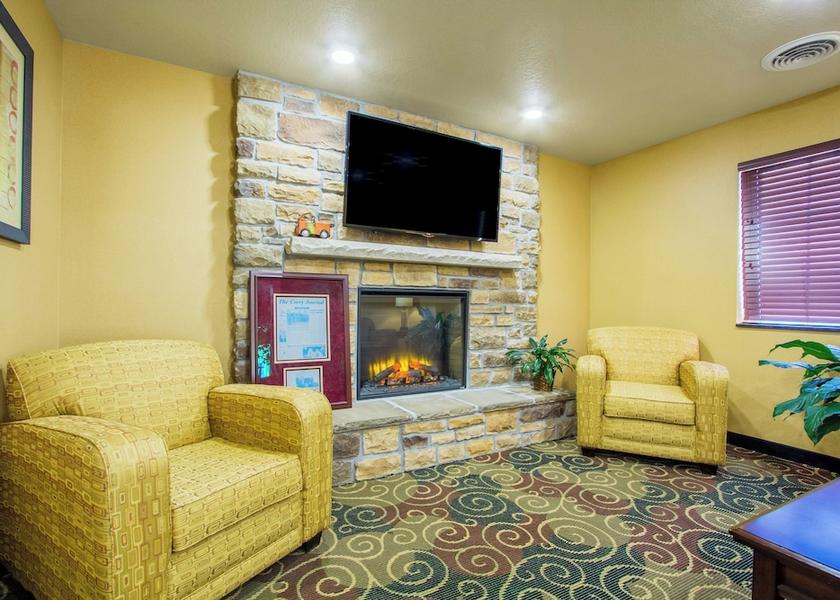 Pennsylvania Corry Lobby sitting area