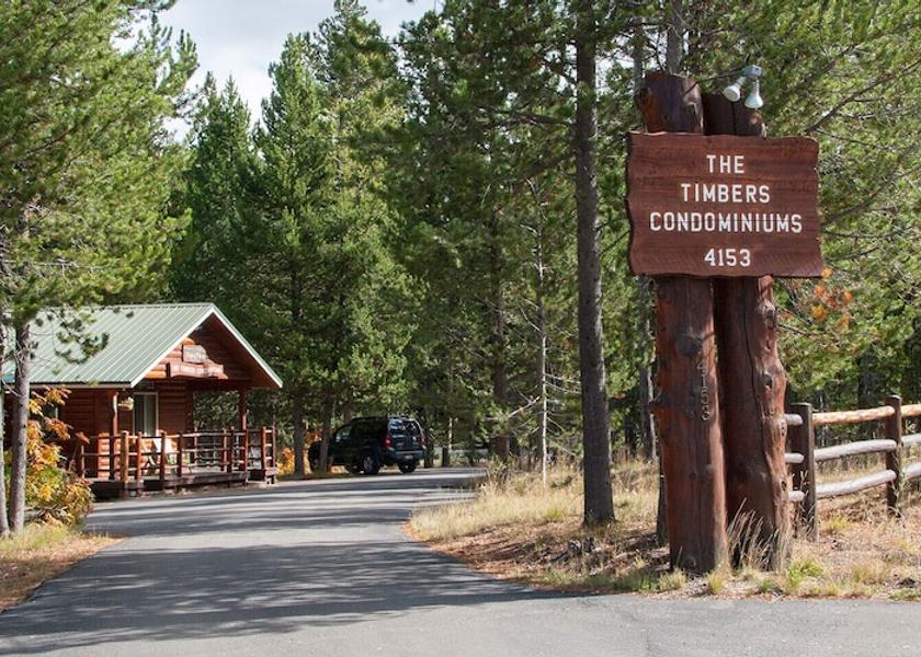 Idaho Island Park Exterior Detail