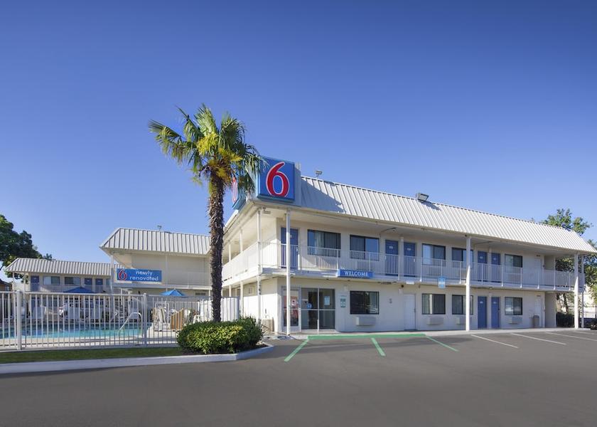 California Woodland Exterior Detail