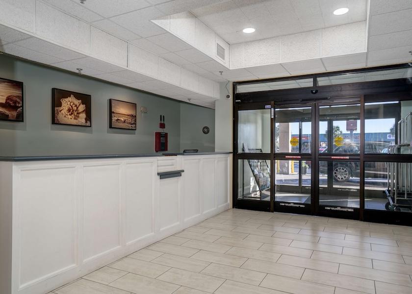 North Carolina Cedar Point Lobby