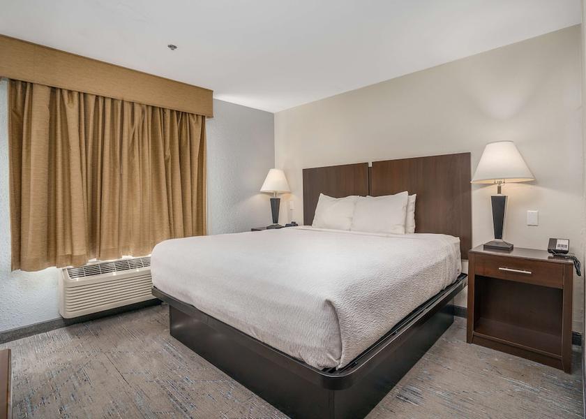 North Carolina Cedar Point Room