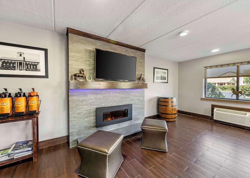 Indiana Shelbyville Lobby