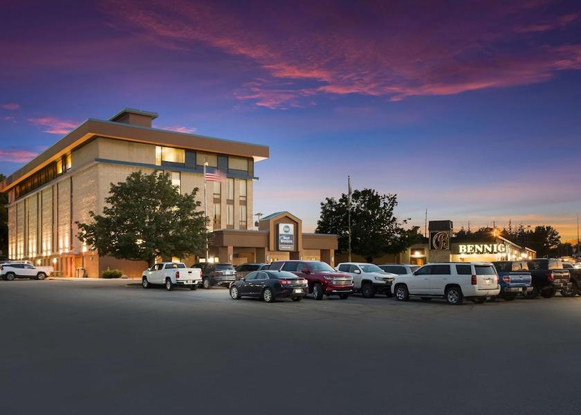 Iowa Clear Lake Exterior Detail