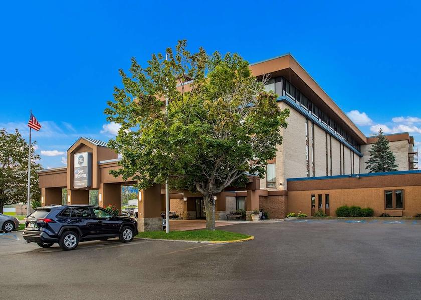 Iowa Clear Lake Exterior Detail