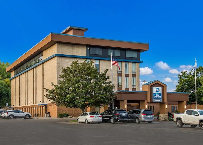 Iowa Clear Lake Exterior Detail