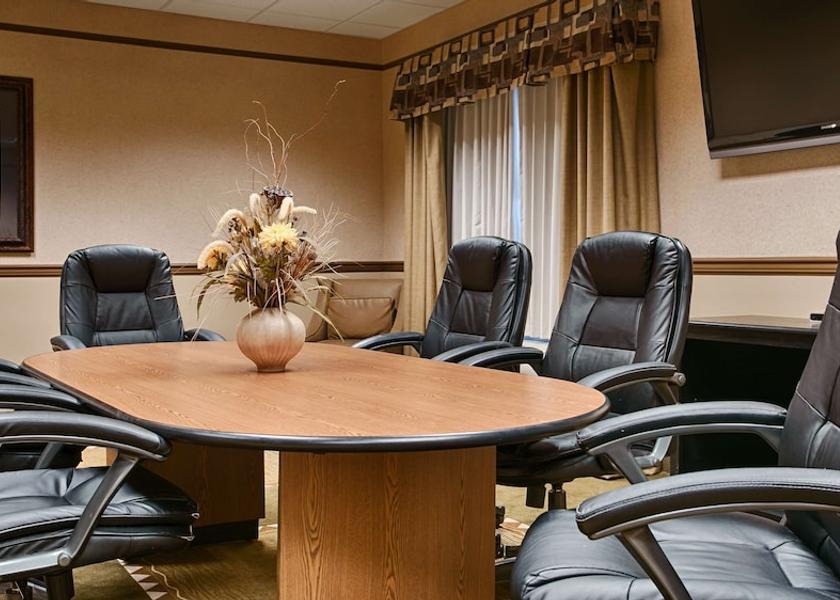 New Mexico Las Vegas Meeting Room