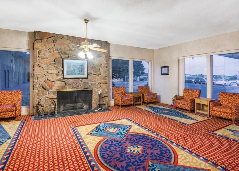Wyoming Laramie Lobby