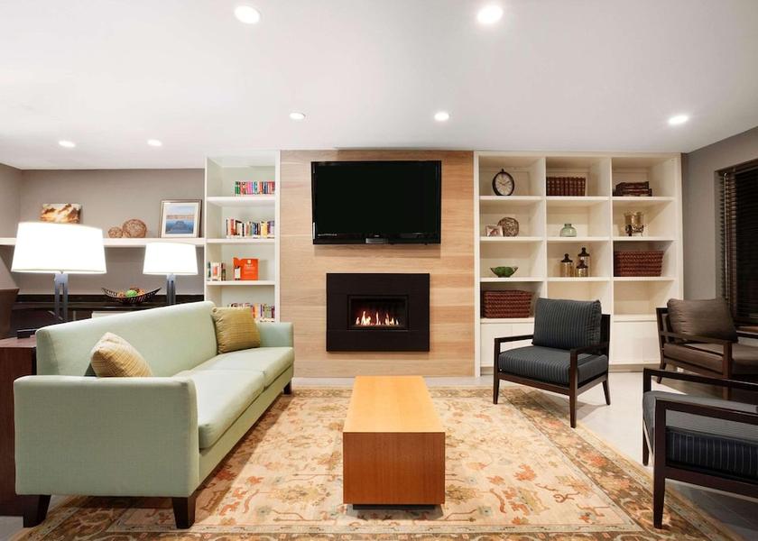 California Roseville Lobby