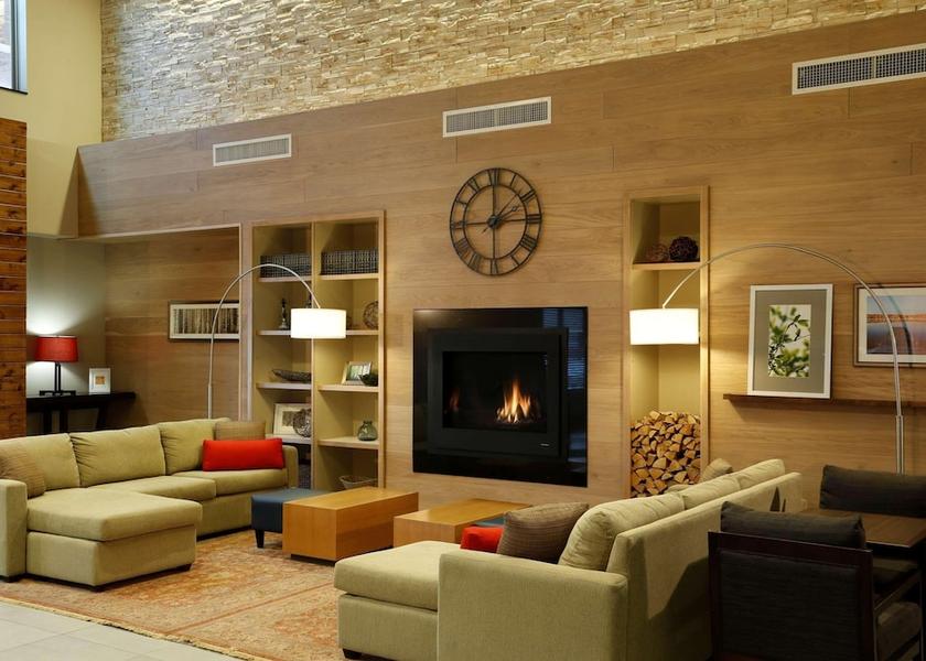 California Roseville Lobby