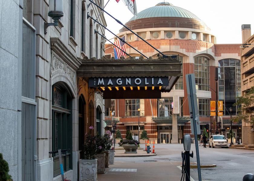 Missouri St. Louis Facade