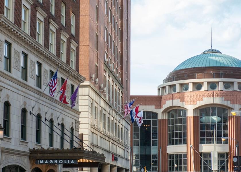 Missouri St. Louis Facade