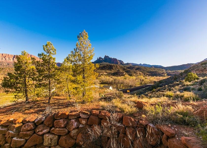 Utah Springdale Mountain View