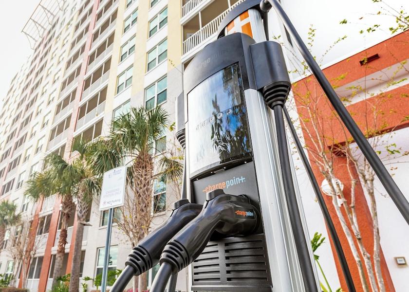 Florida Kissimmee Electric vehicle charging station