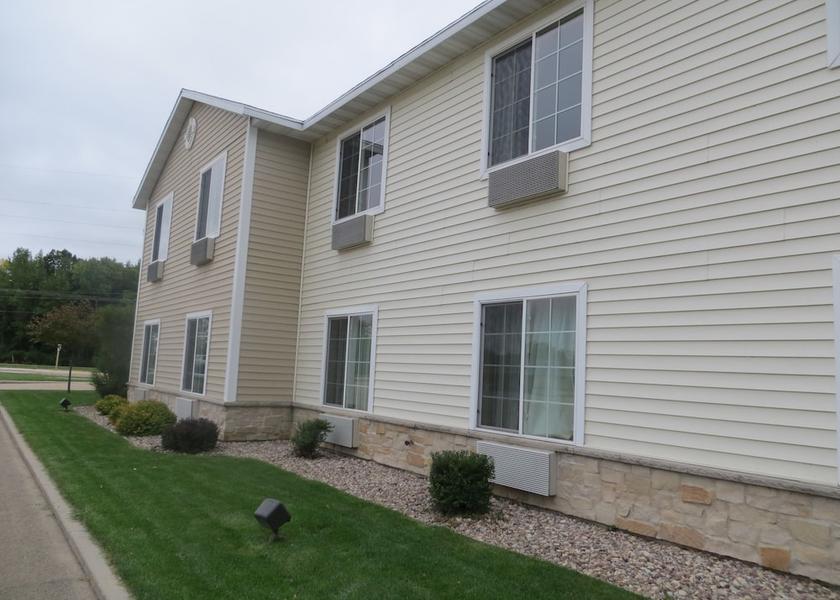 Wisconsin Brillion Facade
