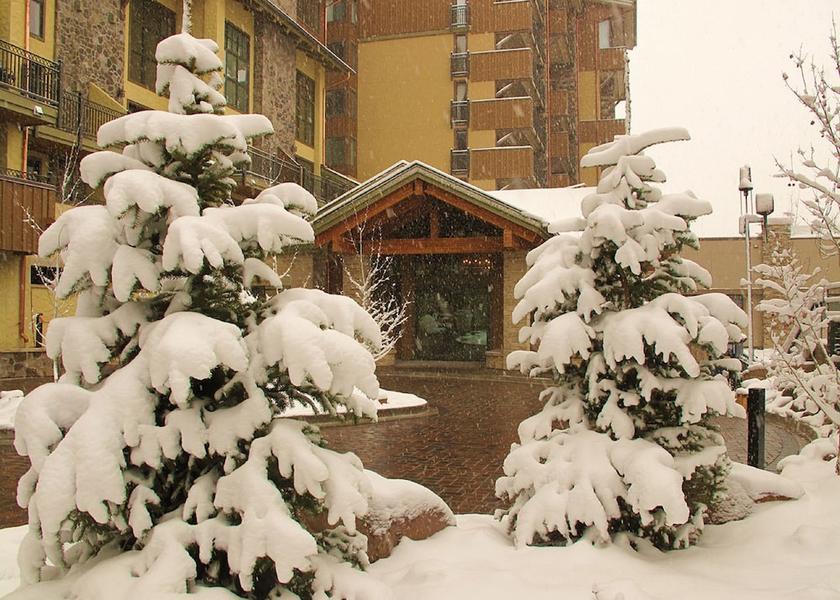 Colorado Vail Entrance