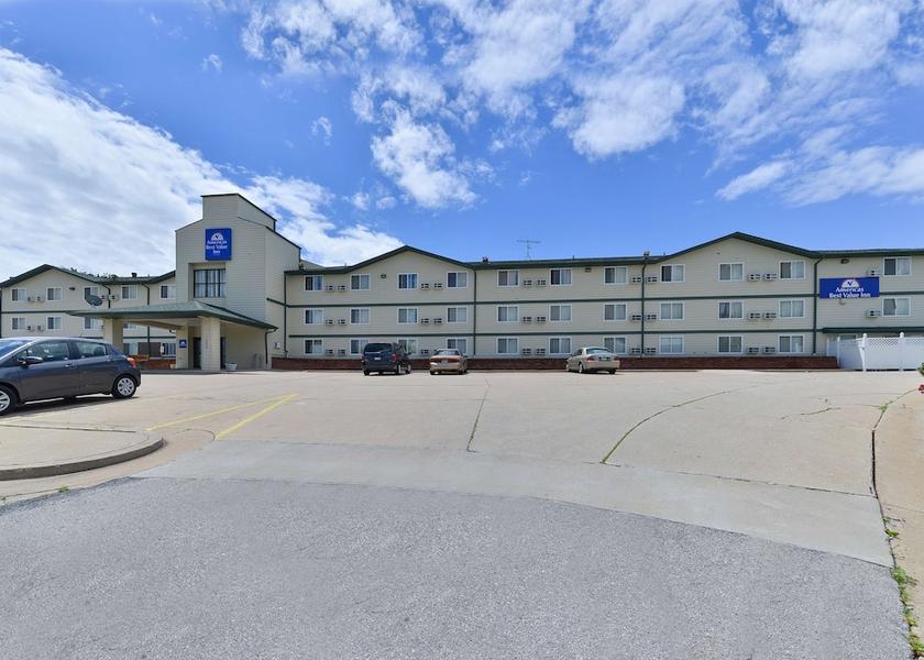 Missouri Jefferson City Exterior Detail