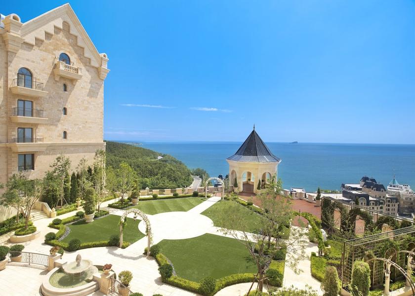 Liaoning Dalian Sports Bar