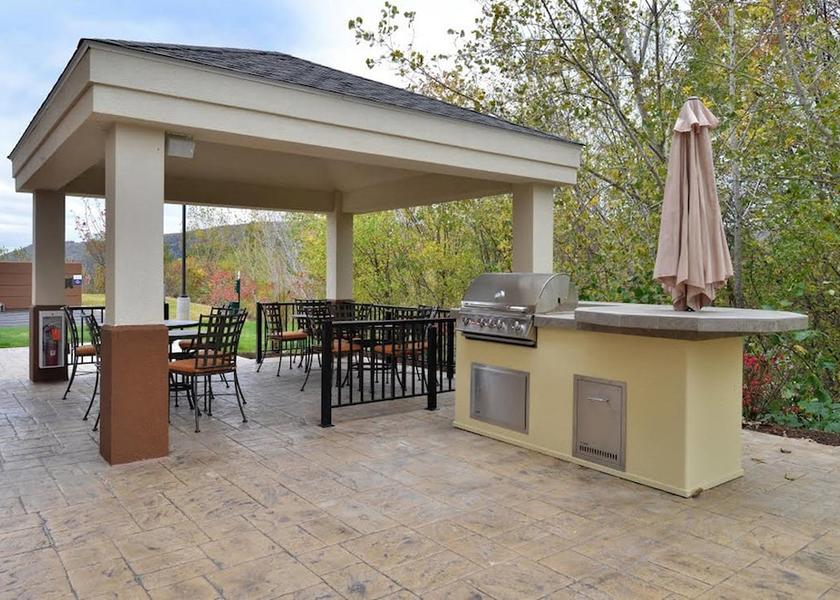 Pennsylvania Sayre Exterior Detail