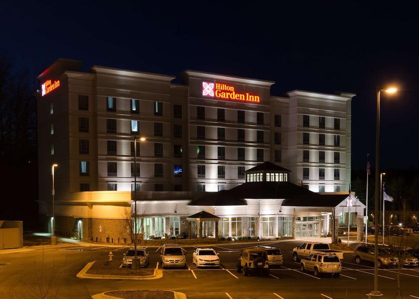 North Carolina Hickory Exterior Detail