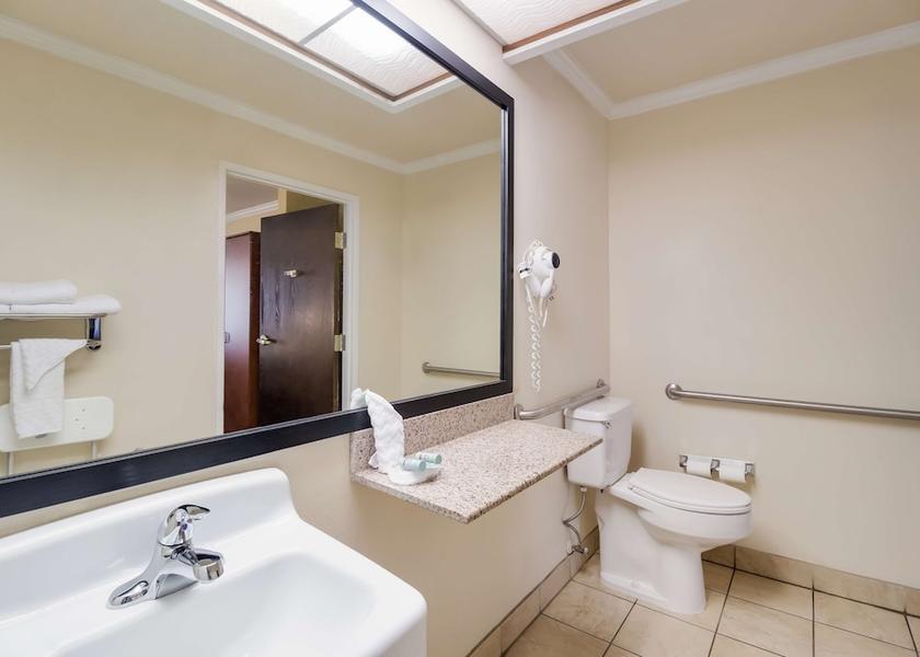Tennessee McKenzie Bathroom