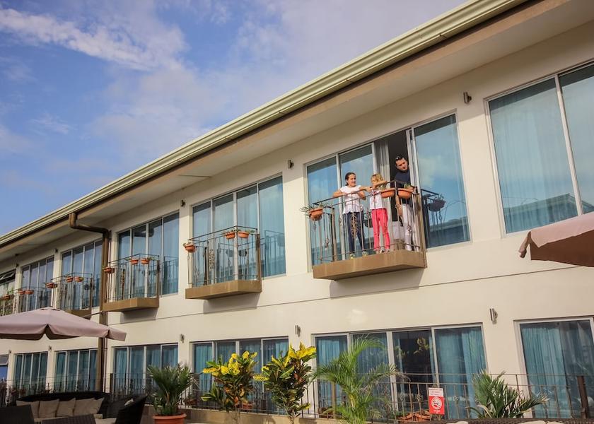 Puntarenas Jaco Exterior Detail