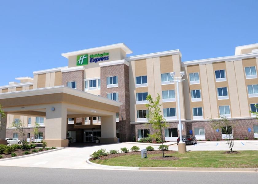 Georgia Covington Exterior Detail