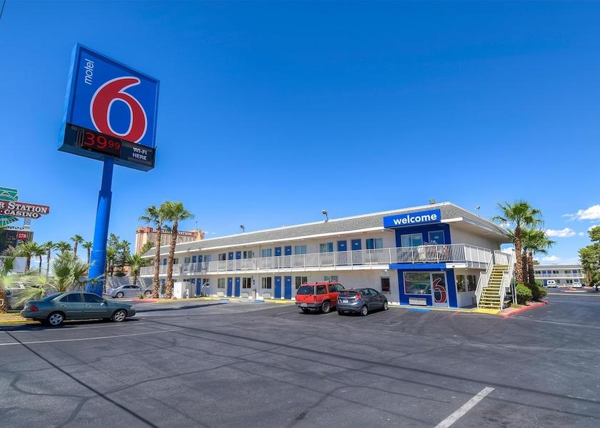 New Mexico Las Vegas Exterior Detail